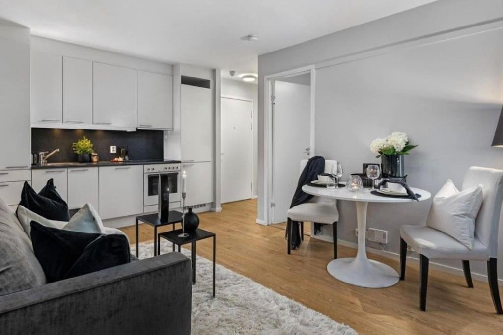 Ferienwohnung Tjuvholmen - Sjoside Hjem Oslo Exterior foto